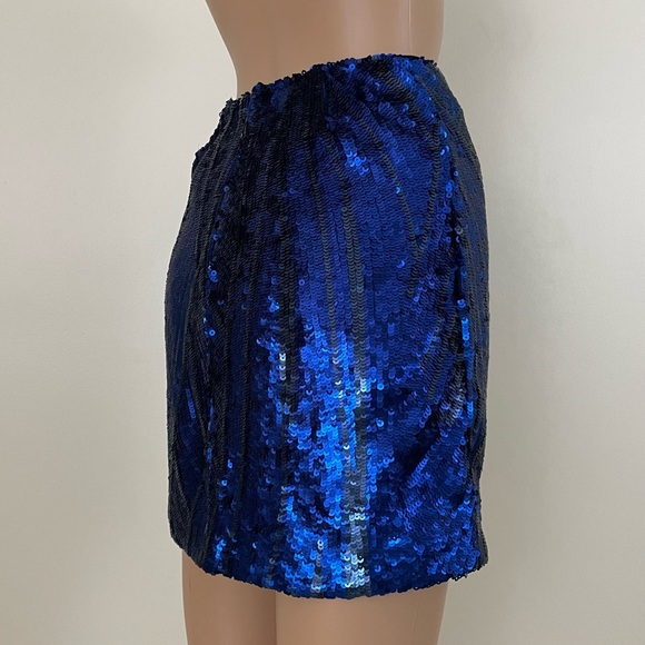 NWT Bebe blue & black sequin skirt size 2 - Picture 9 of 16